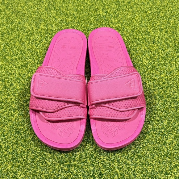 Adidas Originals Pharrell Chancletas HU Size 8 Boost Slides Pink FV7289 - Picture 3 of 6